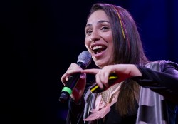 How a lonely girl earned 1.6 million friends: Daria Musk at TEDGlobal 2012