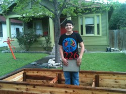 Ron Finley inspires a young gardener clear across the country