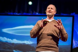 Live with your head in the clouds: Gavin Pretor-Pinney at TEDGlobal 2013