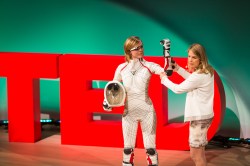 A power-generating jumprope, a sexy spacesuit and a swim from Cuba to Florida: A recap of TEDWomen 2013 session 1