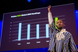 From a floating peepshow to a jaw-dropping medical demo: A recap of Fellows Session 2 at TEDGlobal 2014