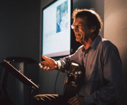 Three chords and a TED Talk: This fan writes songs about talks that move him