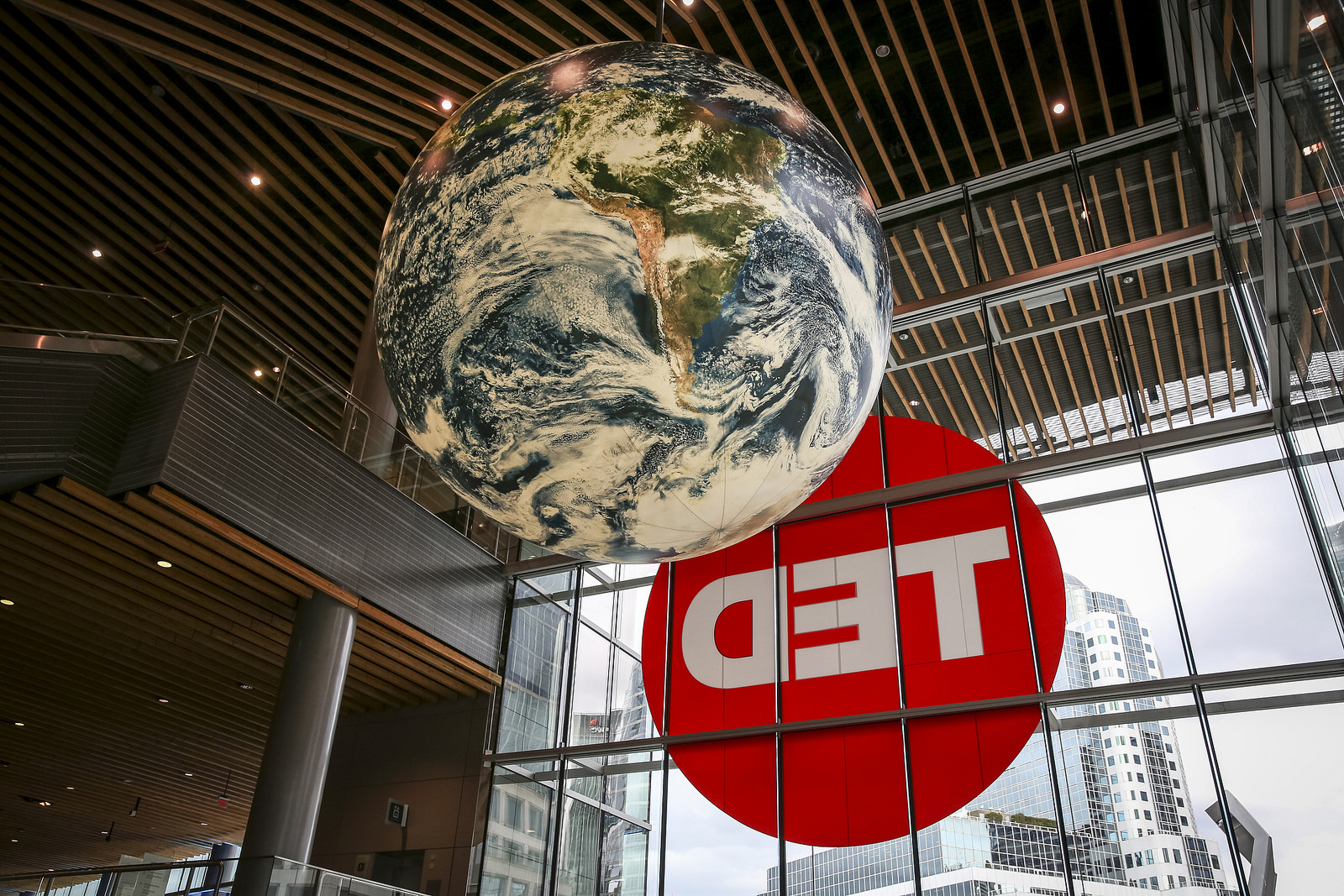 Behind the scenes: The set-up for TED2015 | TED Blog