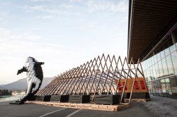 A portable feast: TED’s wooden pavilion